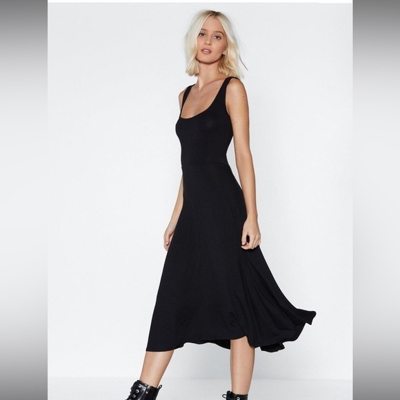 NastyGal It Don’t Mean A Thing Midi Dress In Black Size 2 - Picture 2 of 12